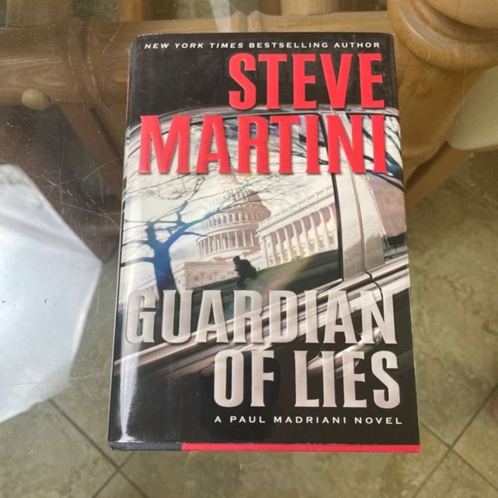 Guardian of Lies by Steve Martin, A Paul Madriani Novel,‎ Hardcover Book